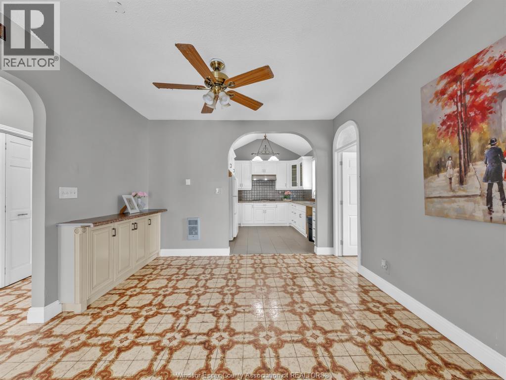 677 Marentette Unit# Upper, Windsor, Ontario  N9A 1Z3 - Photo 17 - 26020504