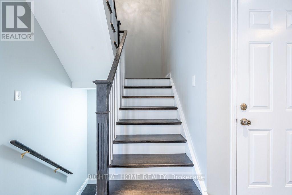 27 Panorama Way, Hamilton, Ontario  L8E 6C6 - Photo 11 - X13700058