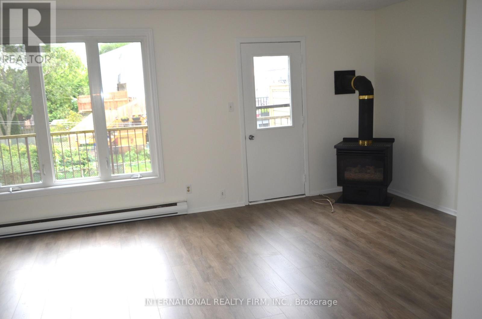 53 Peacock Boulevard, Port Hope, Ontario  L1A 2X2 - Photo 2 - X13704438