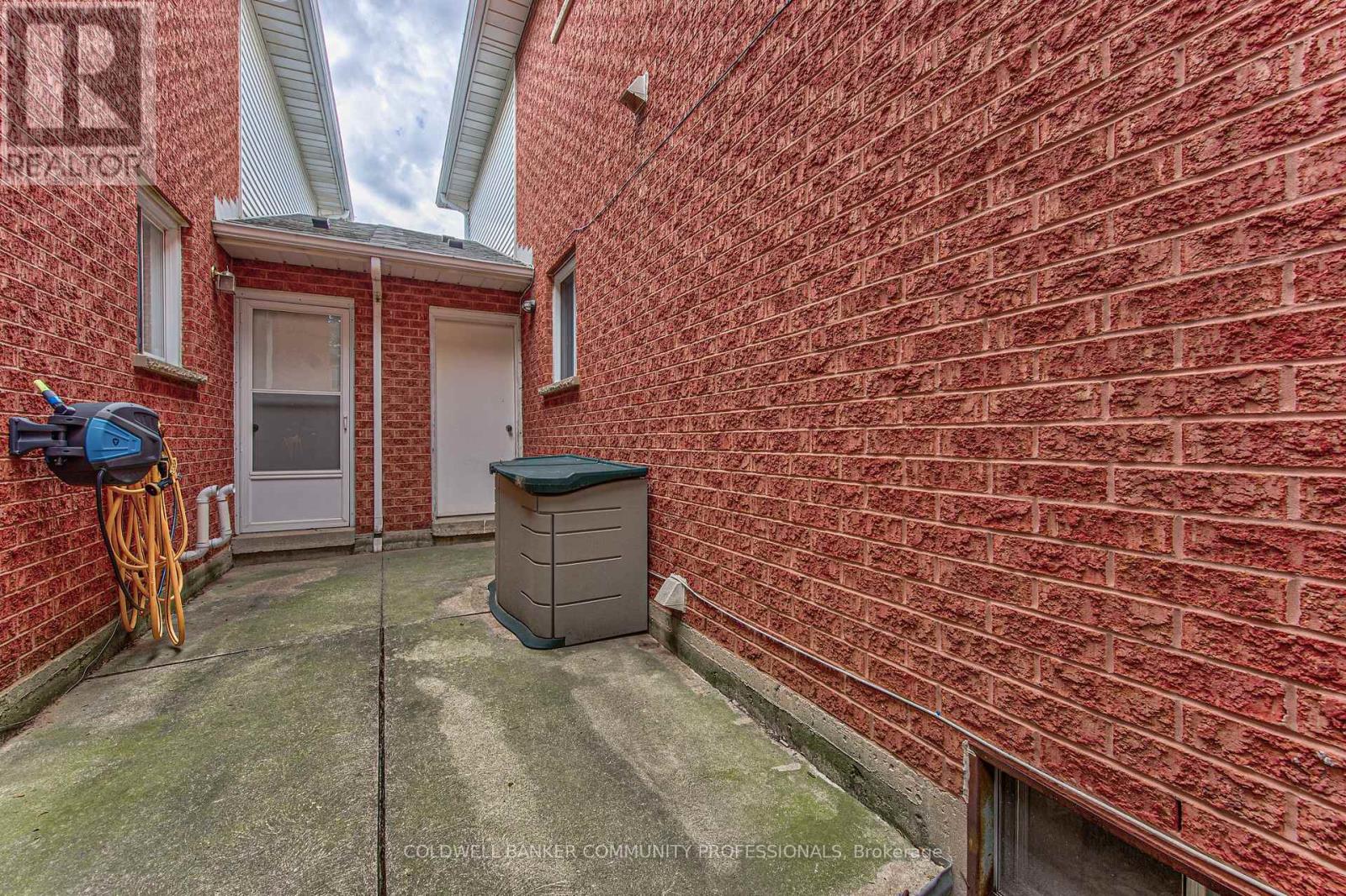 86 Chelsea Crescent, Hamilton, Ontario  L8E 5R8 - Photo 37 - X13704452
