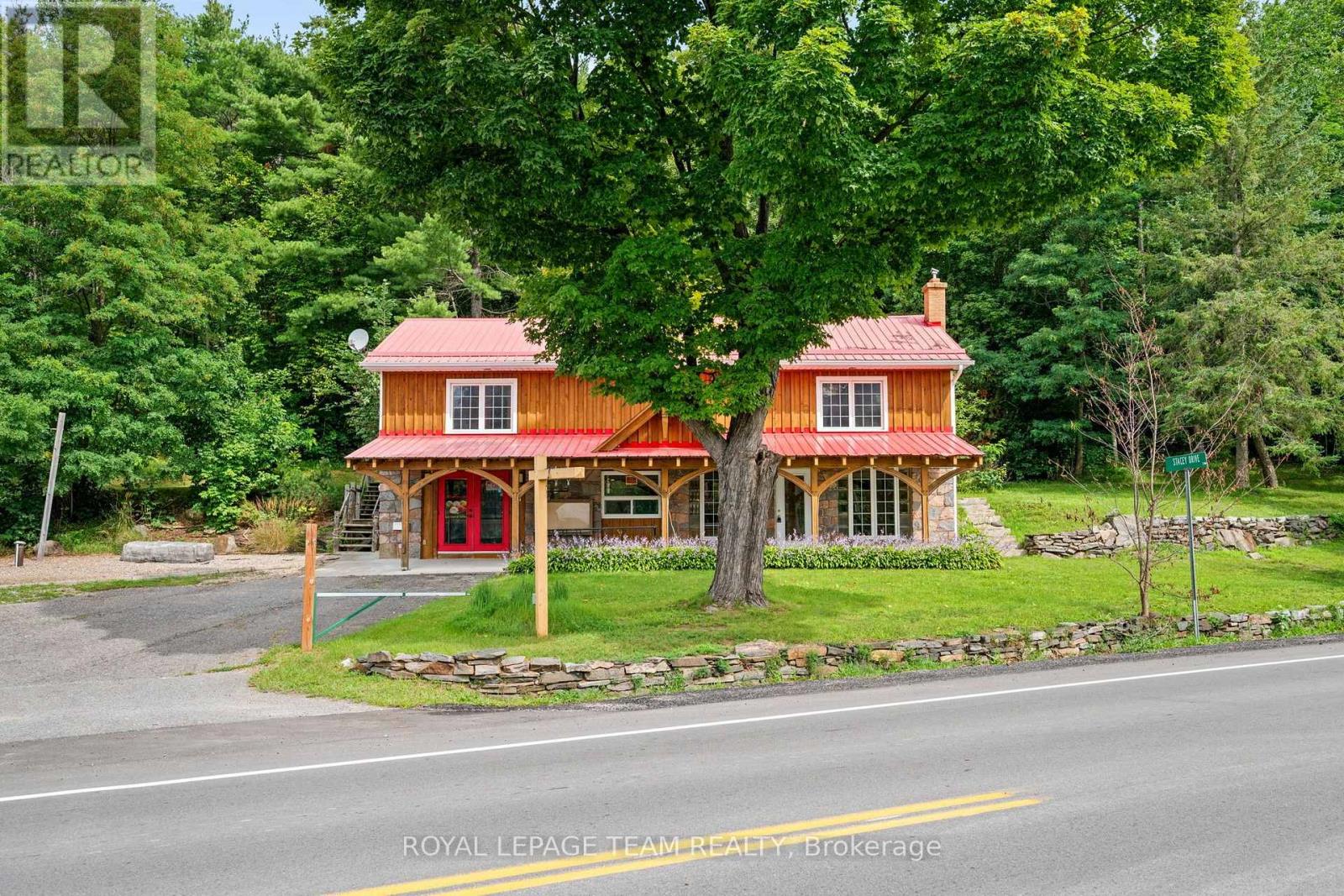 1716 Calabogie Road, Mcnab/braeside, Ontario  K0J 1G0 - Photo 4 - X13701476