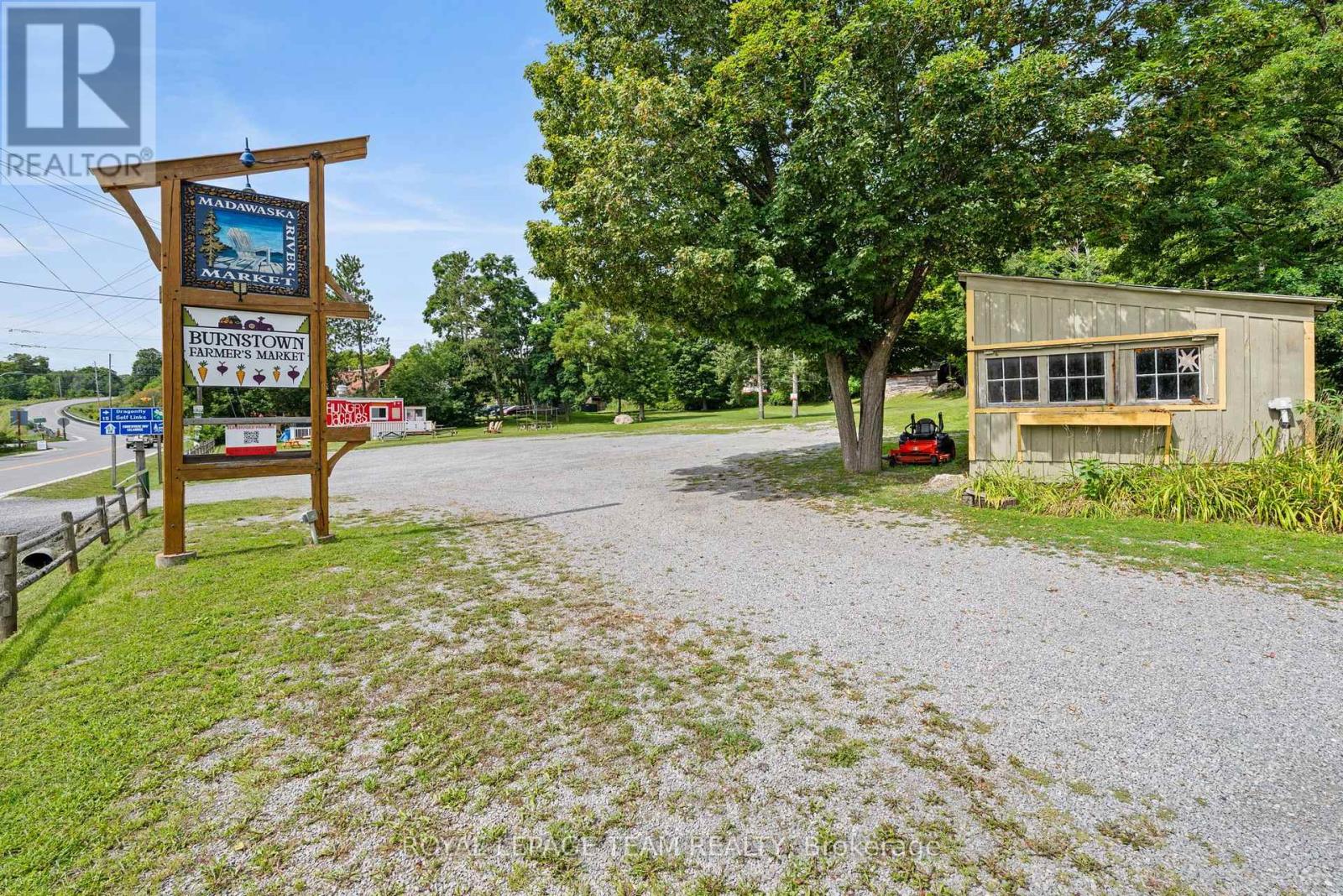 1716 Calabogie Road, Mcnab/braeside, Ontario  K0J 1G0 - Photo 6 - X13701476