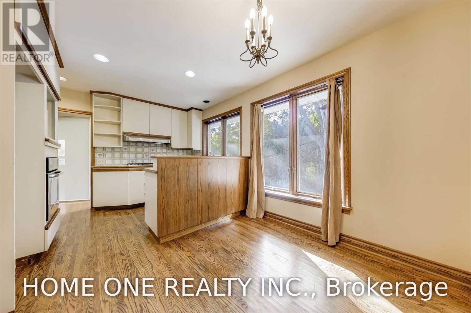 36 Harrison Road, Toronto, Ontario  M2L 1V4 - Photo 14 - C13704462