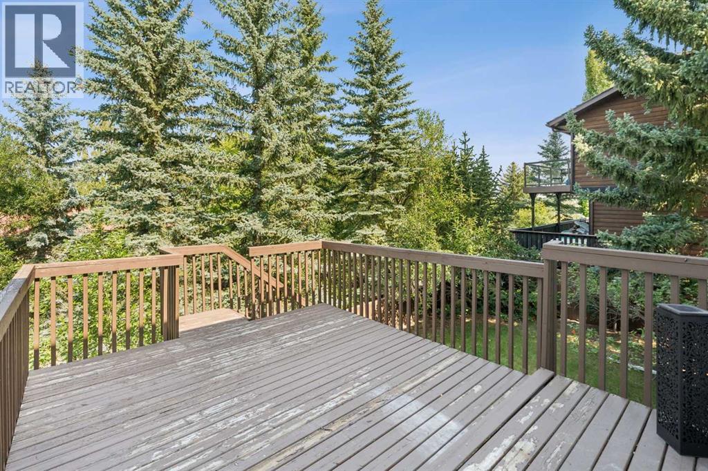 728 Shawnee Drive Sw, Calgary, Alberta  T2Y 1V5 - Photo 12 - A2338810