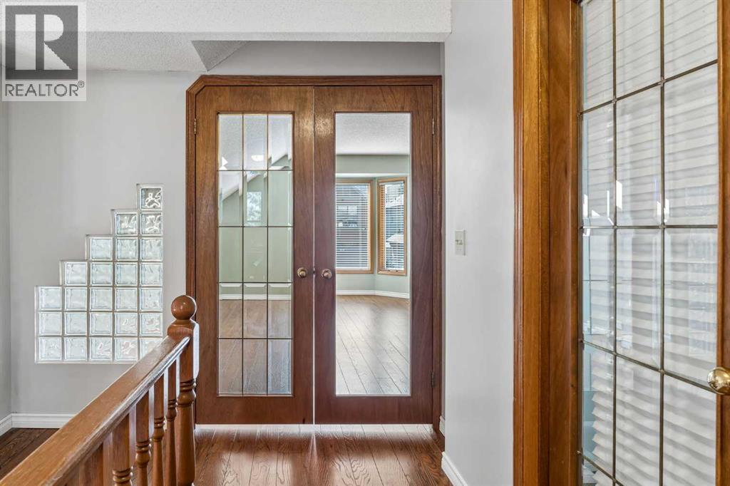 728 Shawnee Drive Sw, Calgary, Alberta  T2Y 1V5 - Photo 23 - A2338810