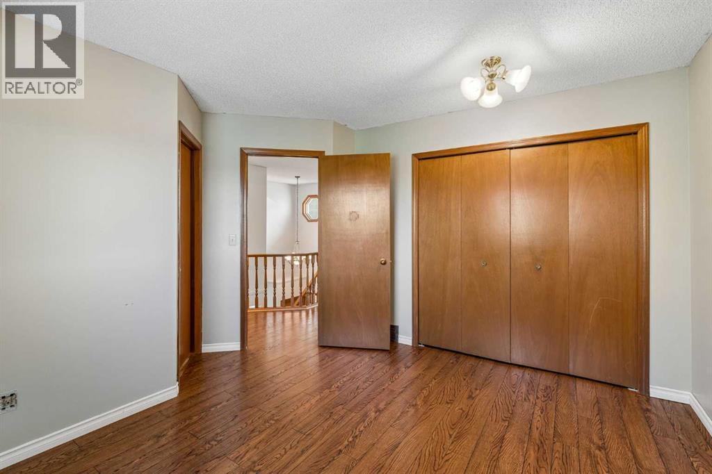 728 Shawnee Drive Sw, Calgary, Alberta  T2Y 1V5 - Photo 26 - A2338810