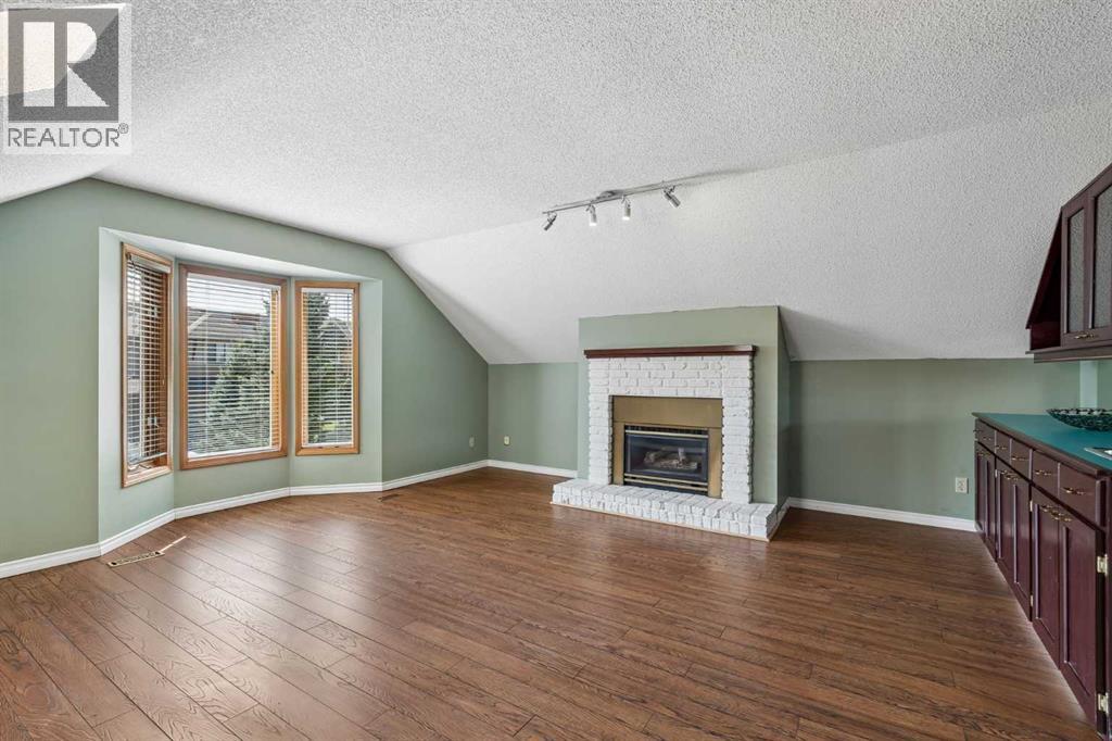 728 Shawnee Drive Sw, Calgary, Alberta  T2Y 1V5 - Photo 20 - A2338810