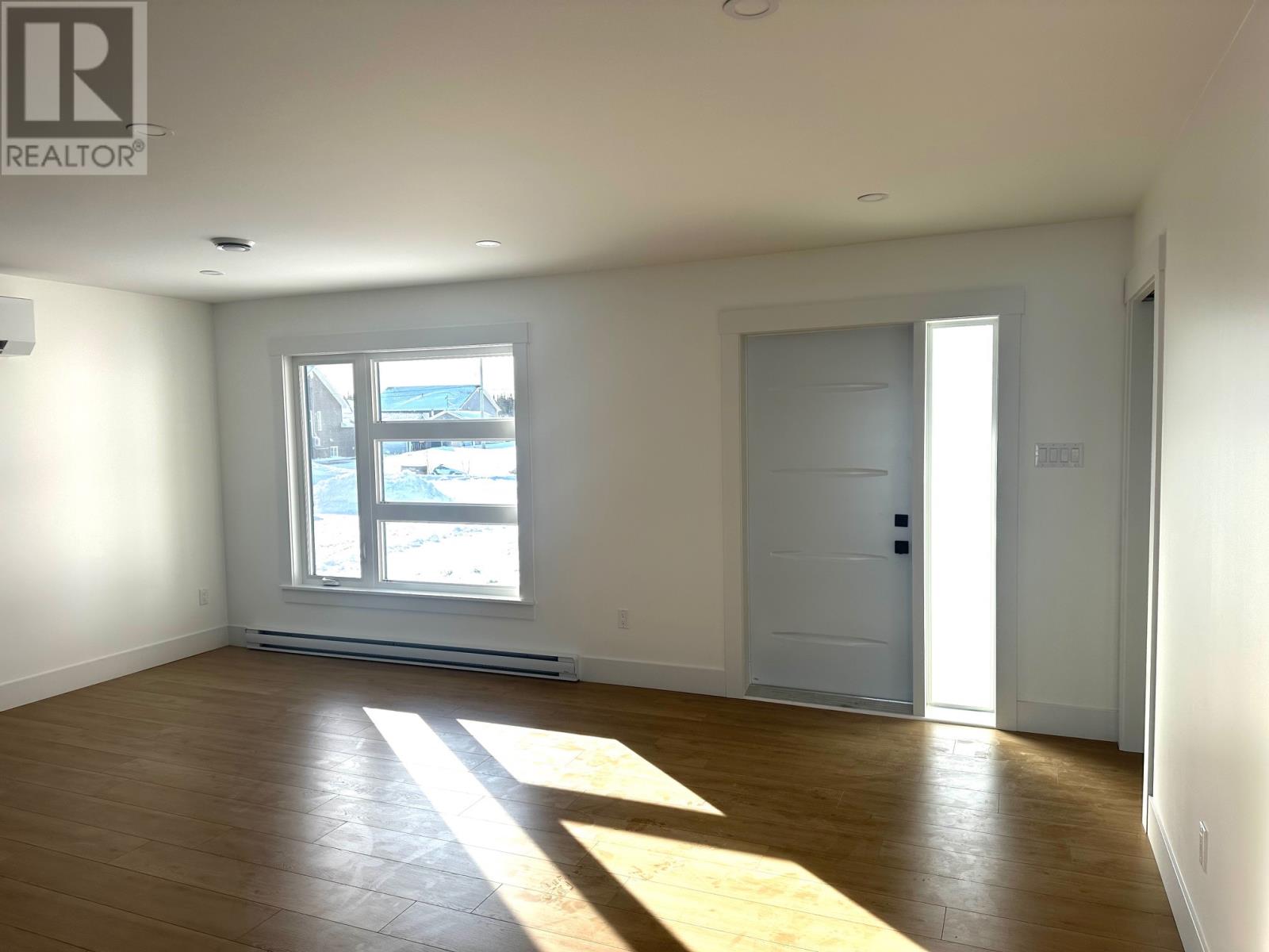 106 Bannock Street, Gander, Newfoundland & Labrador  A1V 0G6 - Photo 3 - 1298233