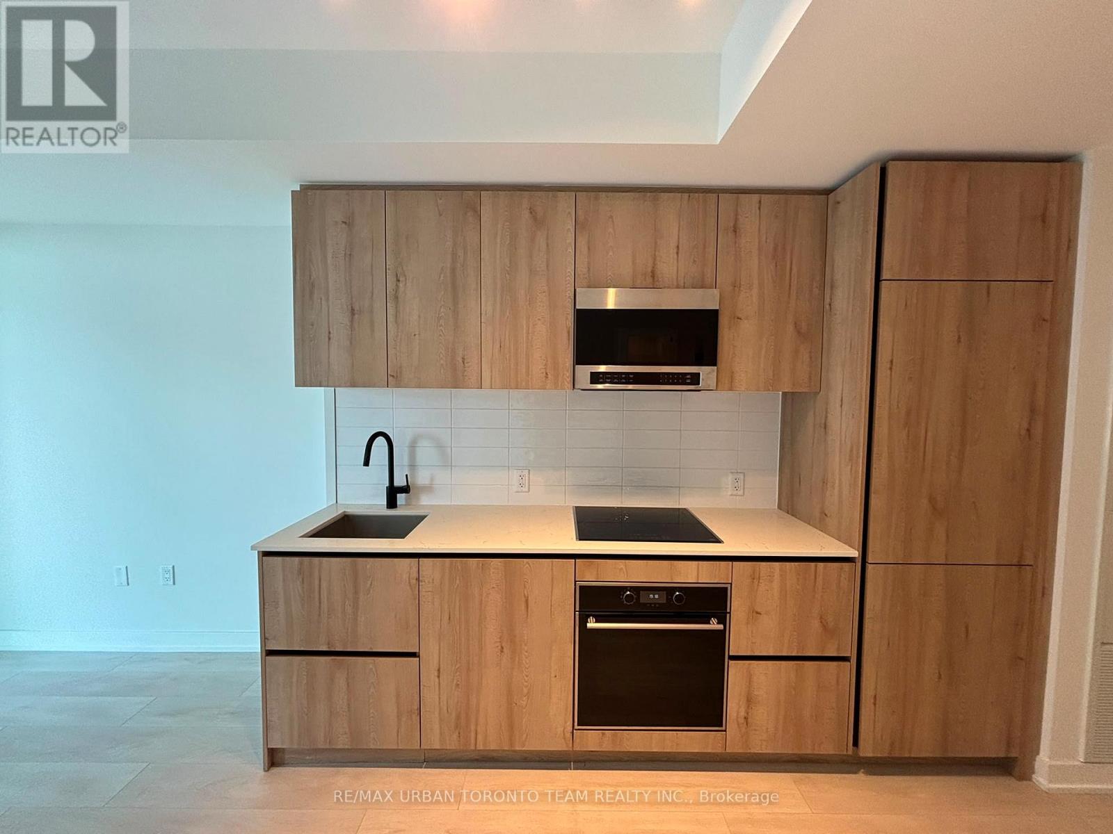 3301 - 117 Broadway Avenue, Toronto, Ontario  M4P 1V3 - Photo 5 - C13704498