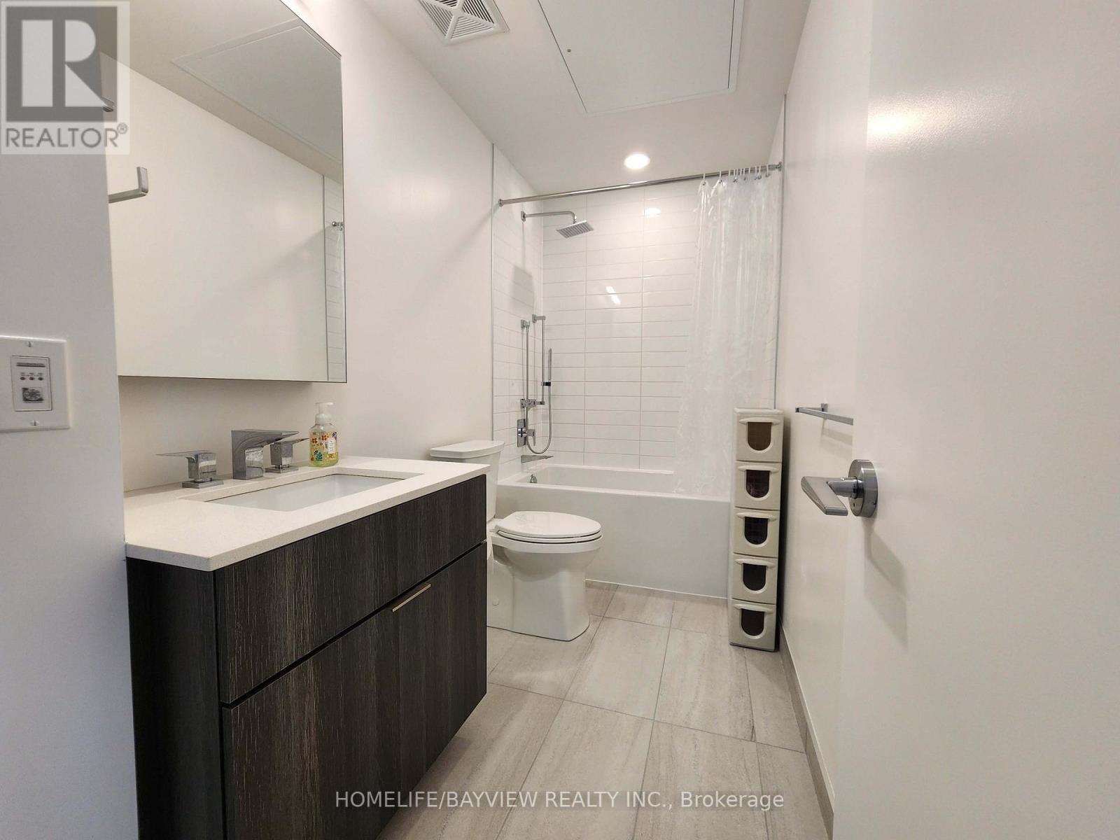 3001 - 25 Richmond Street E, Toronto, Ontario  M5C 1N7 - Photo 8 - C13704500