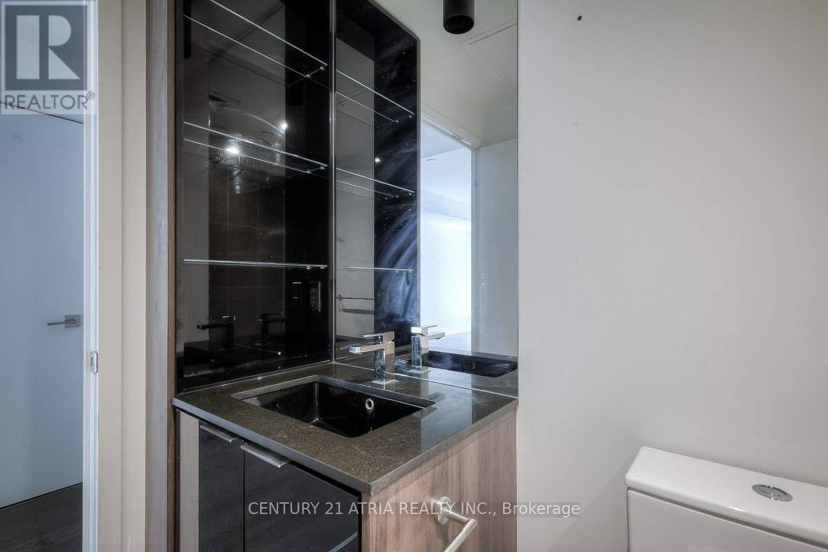 2508 - 70 Temperance Street, Toronto, Ontario  M5H 0B1 - Photo 11 - C13704506