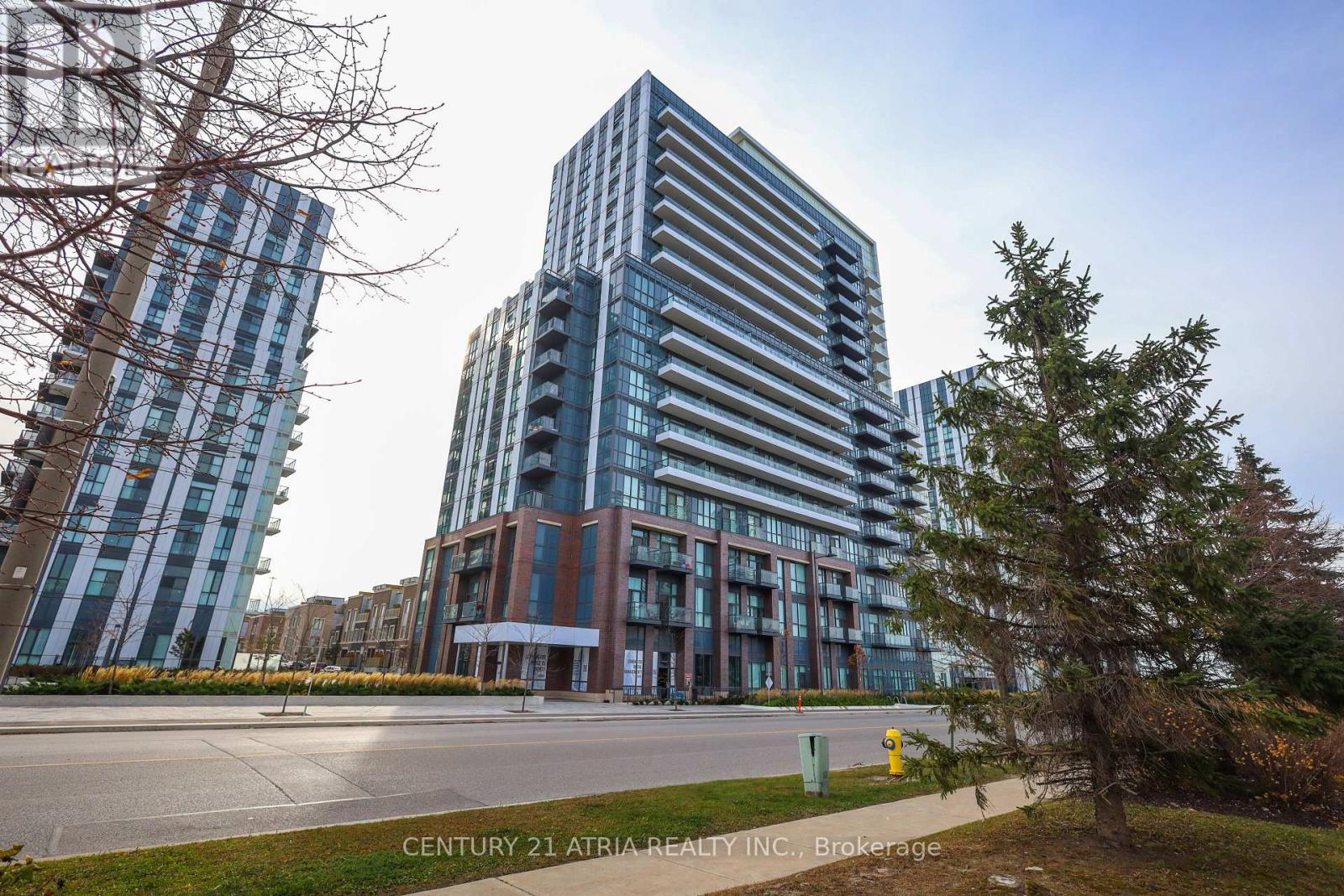 701 - 38 HONEYCRISP CRESCENT, Vaughan, Ontario