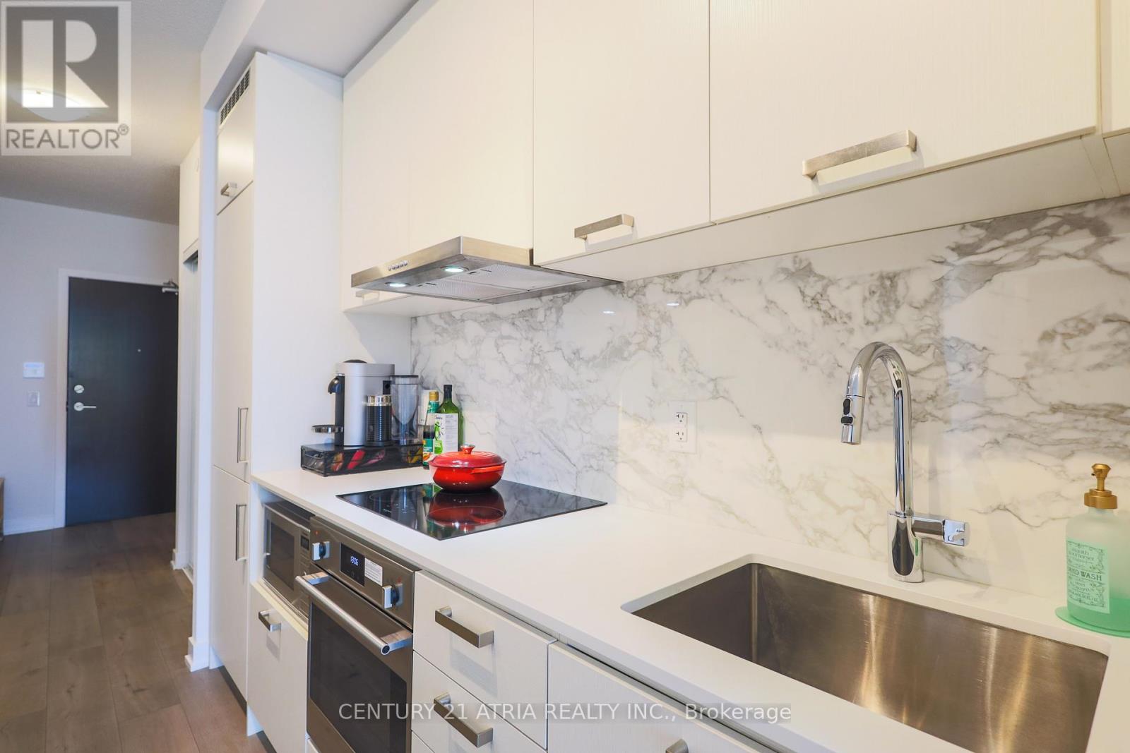 701 - 38 Honeycrisp Crescent, Vaughan, Ontario  L4K 5C3 - Photo 10 - N13704490