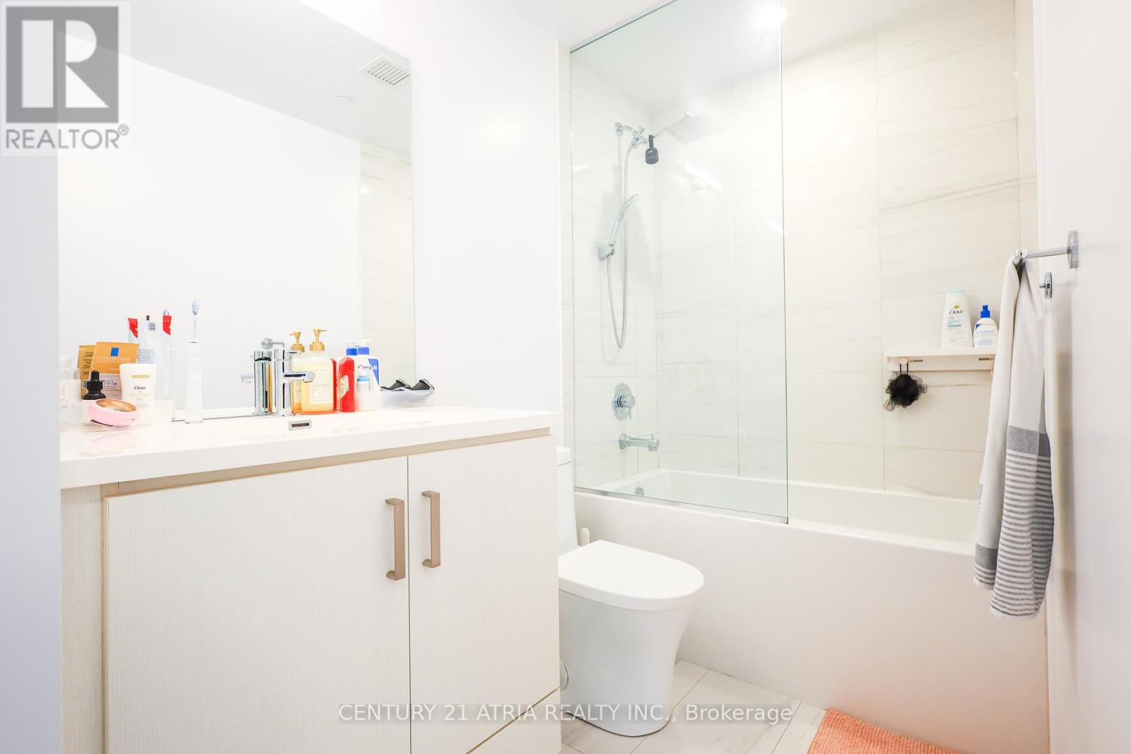 701 - 38 Honeycrisp Crescent, Vaughan, Ontario  L4K 5C3 - Photo 22 - N13704490