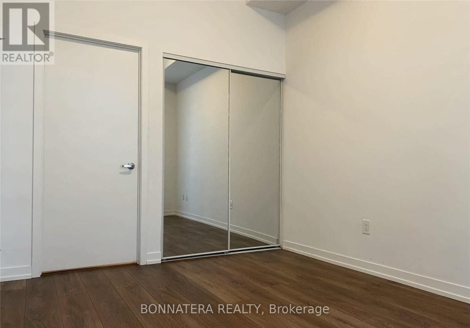1801 - 2520 Eglinton Avenue W, Mississauga, Ontario  L5M 0Y2 - Photo 10 - W13704474