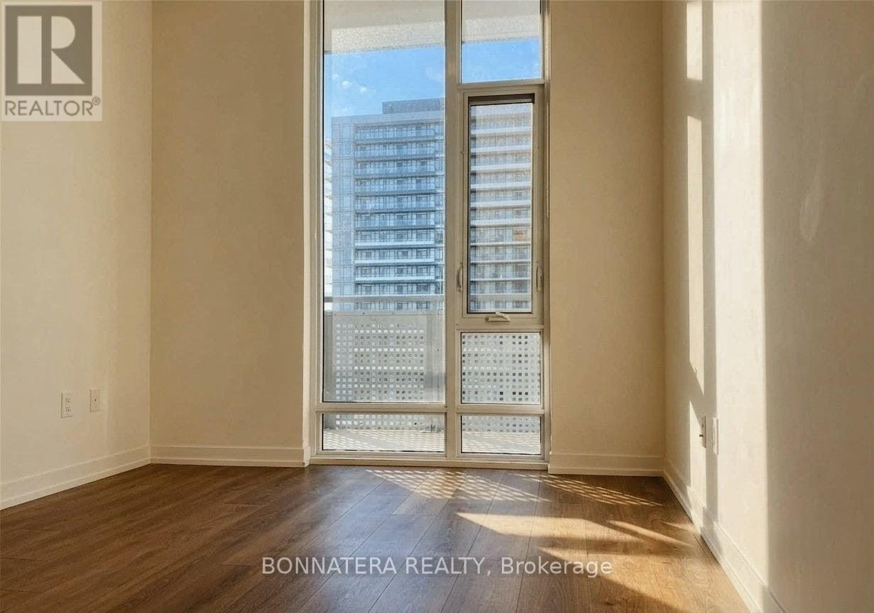 1801 - 2520 Eglinton Avenue W, Mississauga, Ontario  L5M 0Y2 - Photo 11 - W13704474