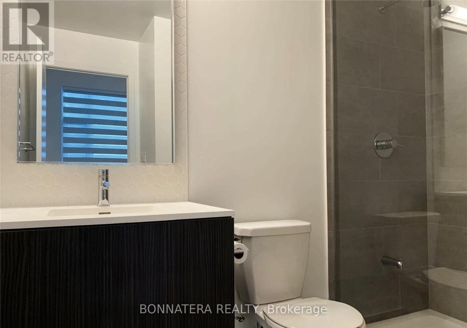 1801 - 2520 Eglinton Avenue W, Mississauga, Ontario  L5M 0Y2 - Photo 12 - W13704474