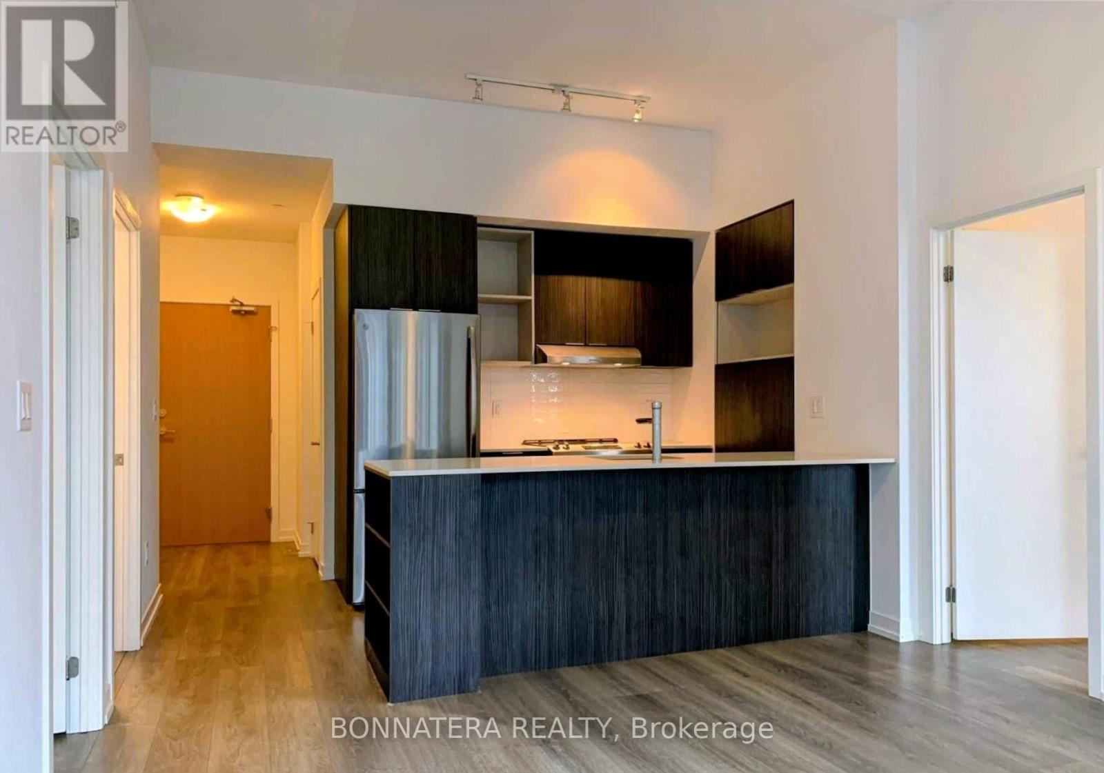1801 - 2520 Eglinton Avenue W, Mississauga, Ontario  L5M 0Y2 - Photo 4 - W13704474