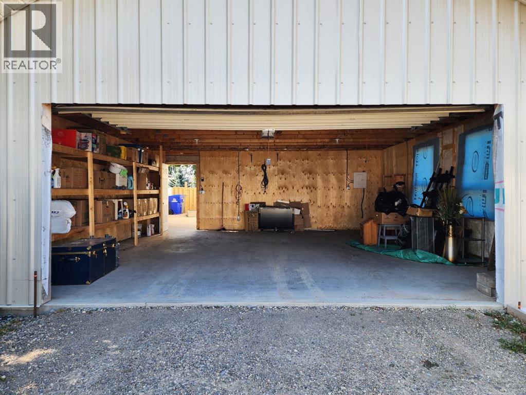748 54 Avenue W, Claresholm, Alberta  T0L 0T0 - Photo 35 - A2334534