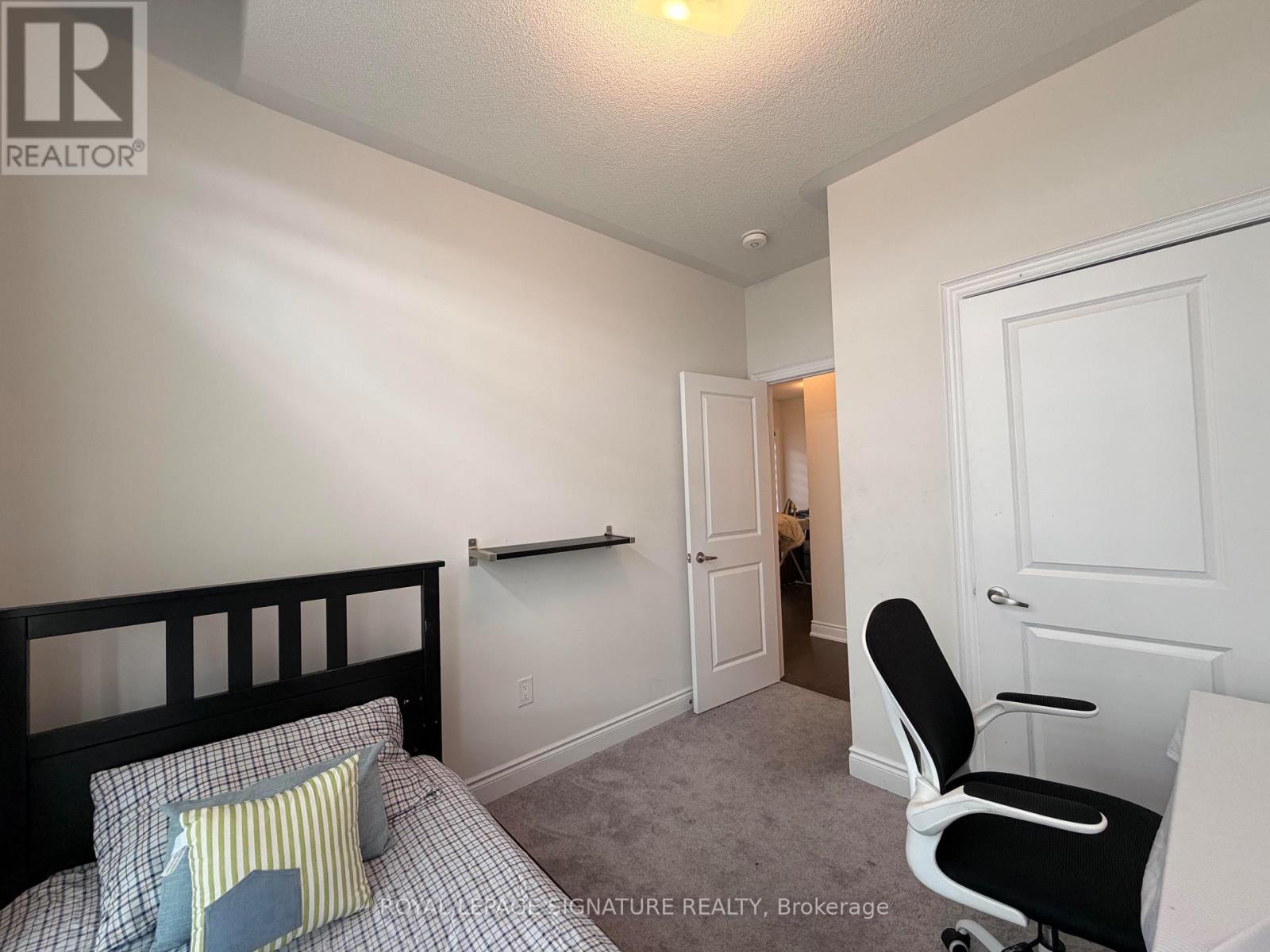 52 Tennant Circle, Vaughan, Ontario  L4H 5L5 - Photo 8 - N13701960