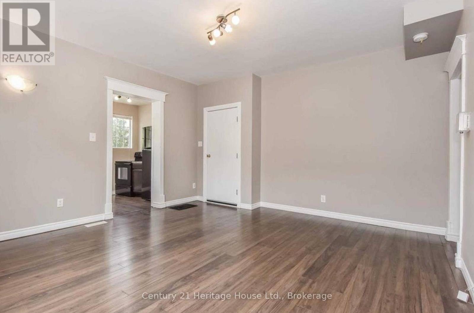 153 St Andrews Street, Cambridge, Ontario  N1S 1N2 - Photo 13 - X13463076