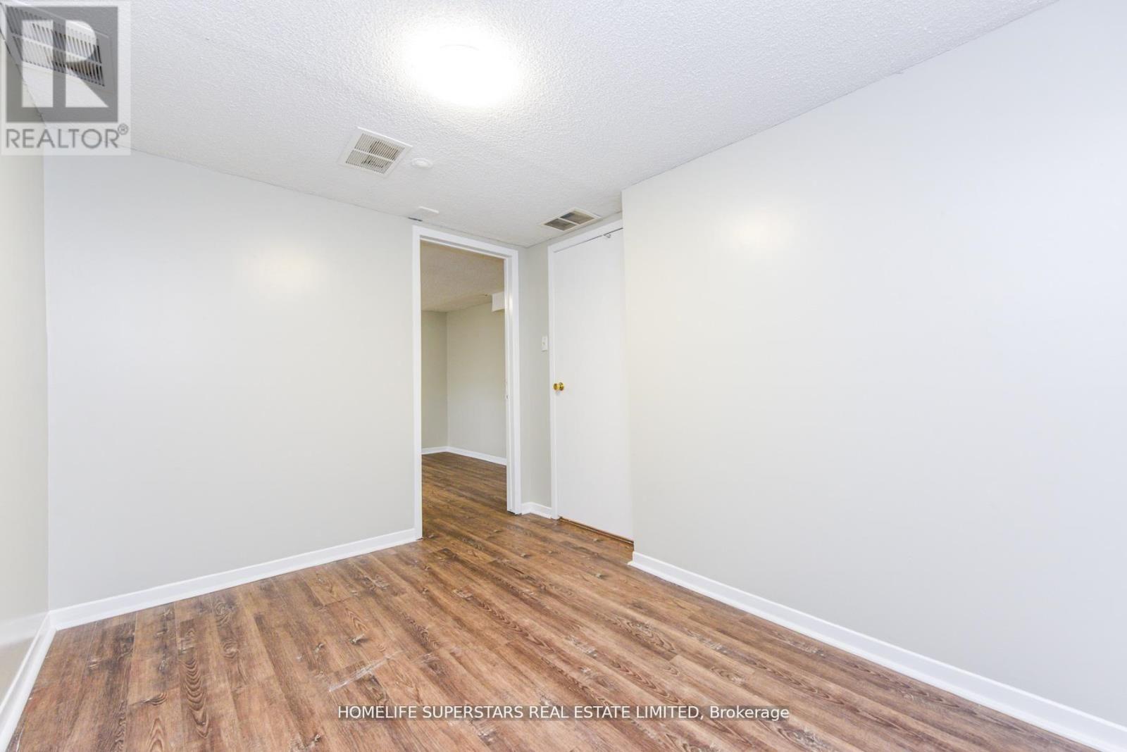 306 Royal Salisbury Way, Brampton, Ontario  L6V 3G5 - Photo 15 - W13131992