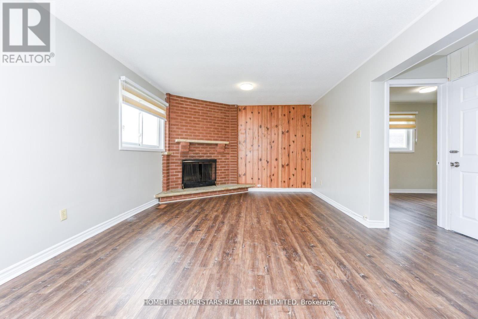 306 Royal Salisbury Way, Brampton, Ontario  L6V 3G5 - Photo 4 - W13131992