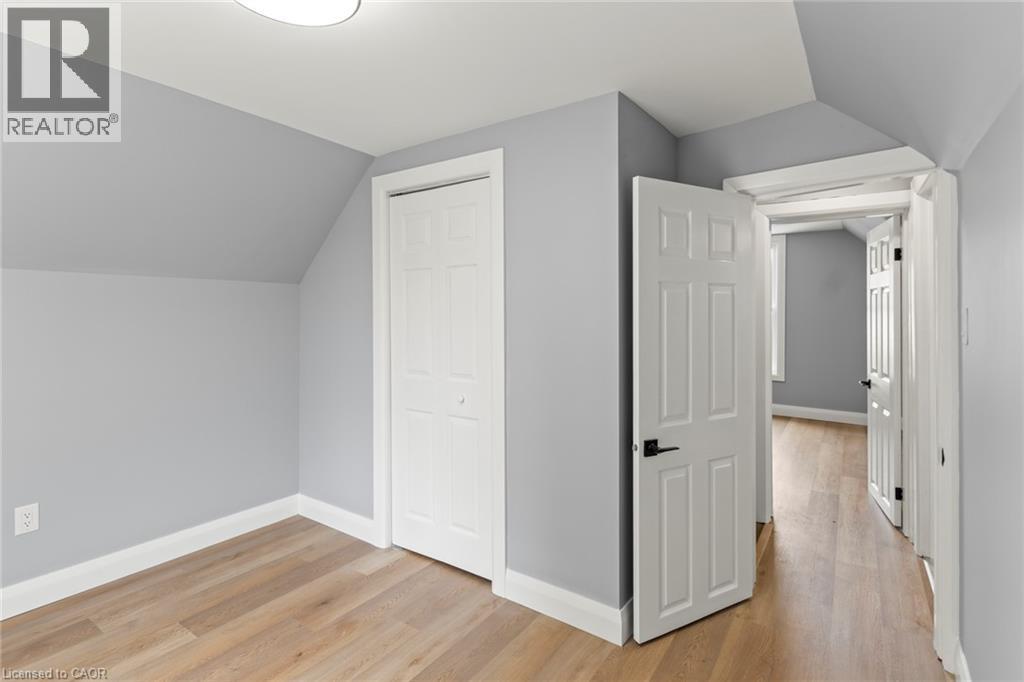 35 East 27th Street, Hamilton, Ontario  L8V 3E8 - Photo 25 - 40851578