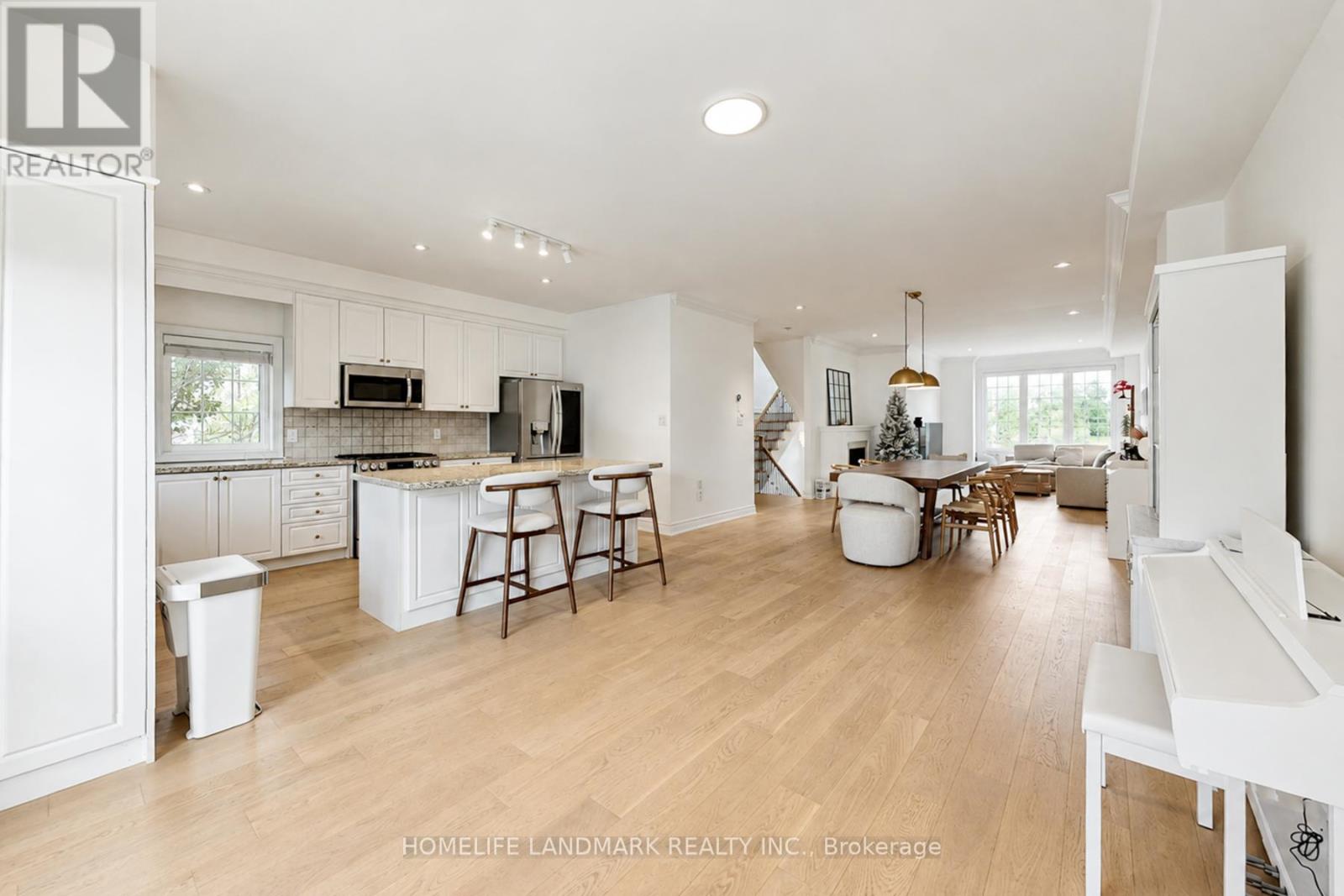 27 - 8900 Bathurst Street, Vaughan, Ontario  L4J 8A7 - Photo 14 - N13704536
