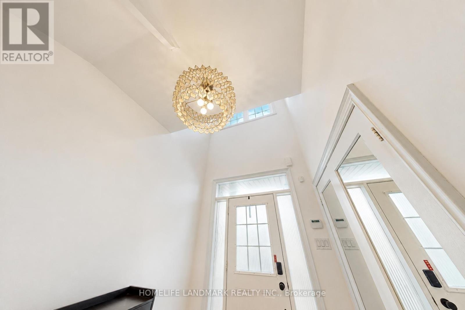27 - 8900 Bathurst Street, Vaughan, Ontario  L4J 8A7 - Photo 5 - N13704536