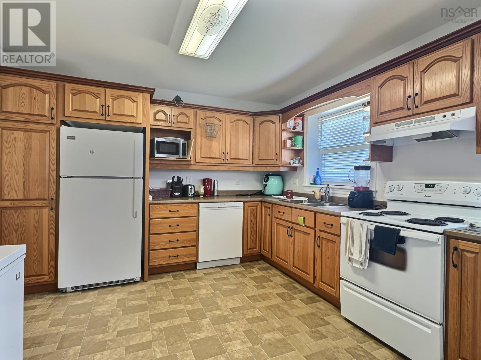 43 Truro Heights Connector Road, Truro Heights, Nova Scotia B6L 1W4 - Photo 2 - 202618899