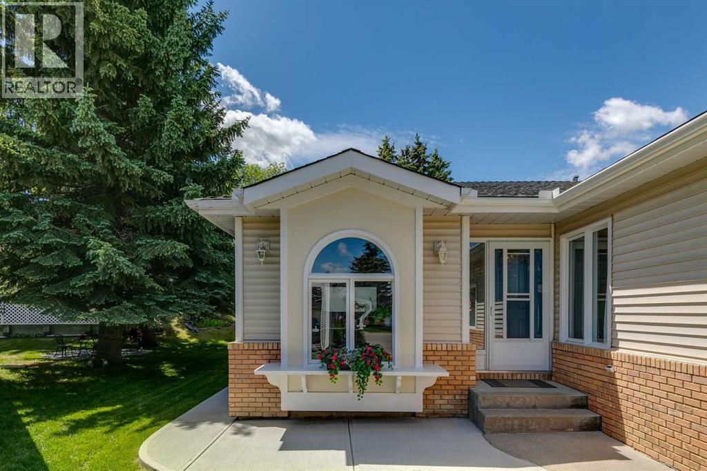 131 Shawnee Manor Sw, Calgary, Alberta  T2Y 1W7 - Photo 36 - A2323151