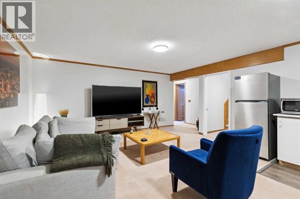 131 Shawnee Manor Sw, Calgary, Alberta  T2Y 1W7 - Photo 28 - A2323151