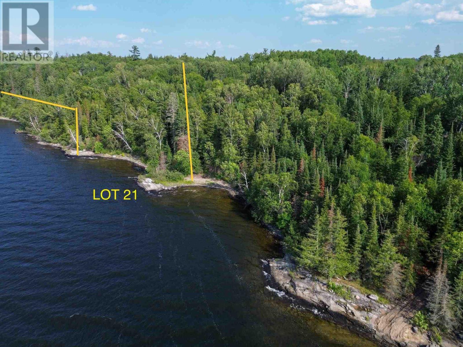 21 Five Point Is, Lake Of The Woods, SW Of Kenora, Ontario  P0X 1C0 - Photo 4 - TB251982