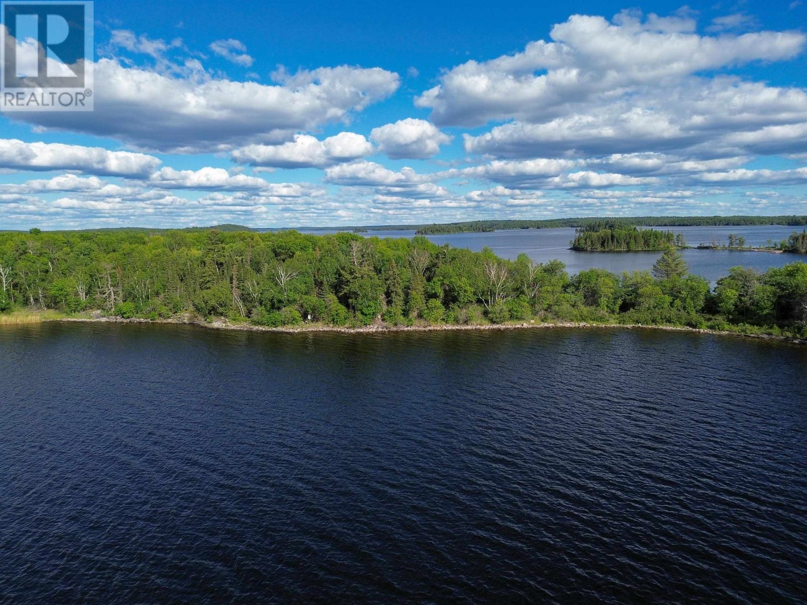 19 Castlerock Island, Queer Island 19, South Of Kenora, Ontario  P0X 1H0 - Photo 13 - TB2600257