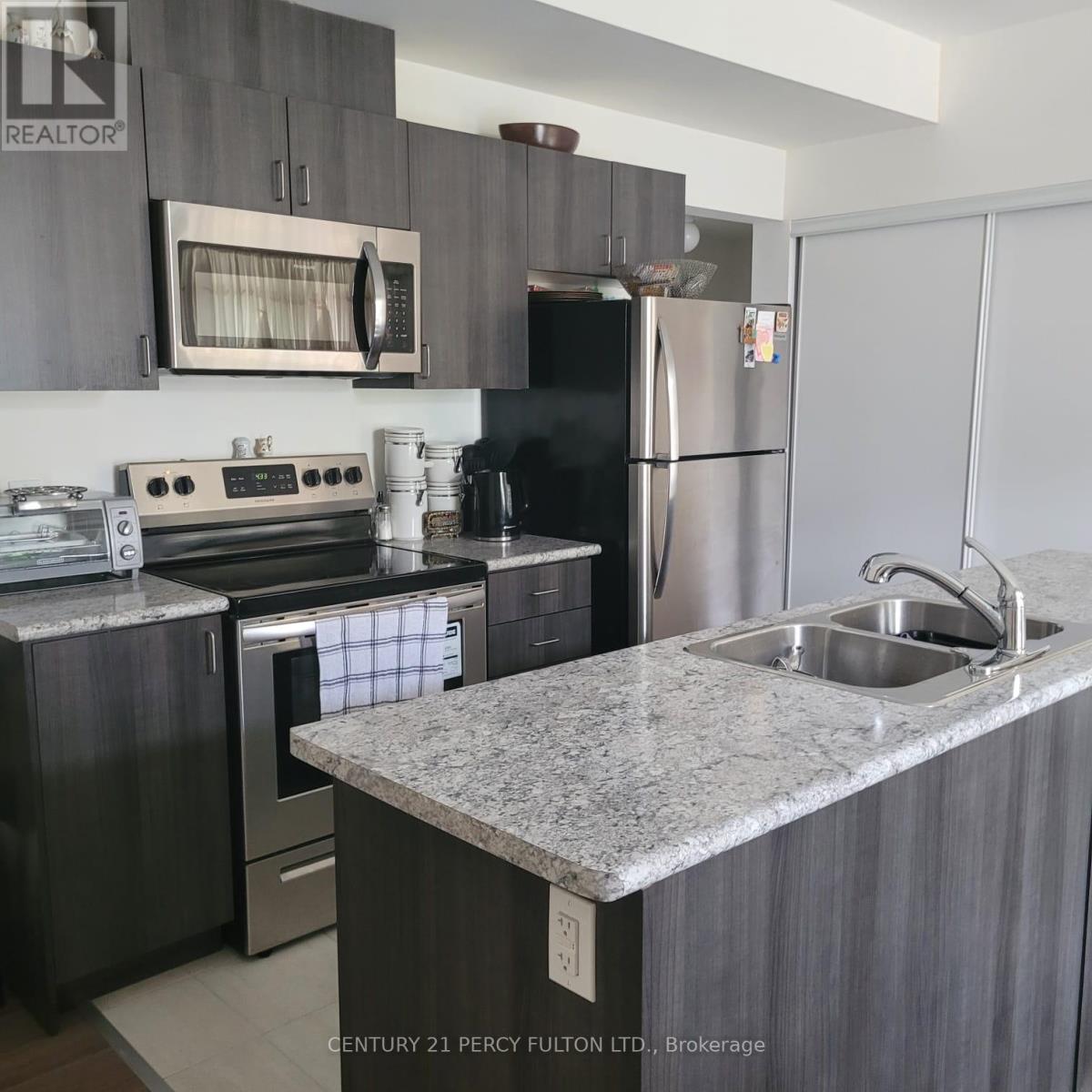 1770 Rex Heath Drive, Pickering, Ontario  L1X 0E6 - Photo 12 - E13704592