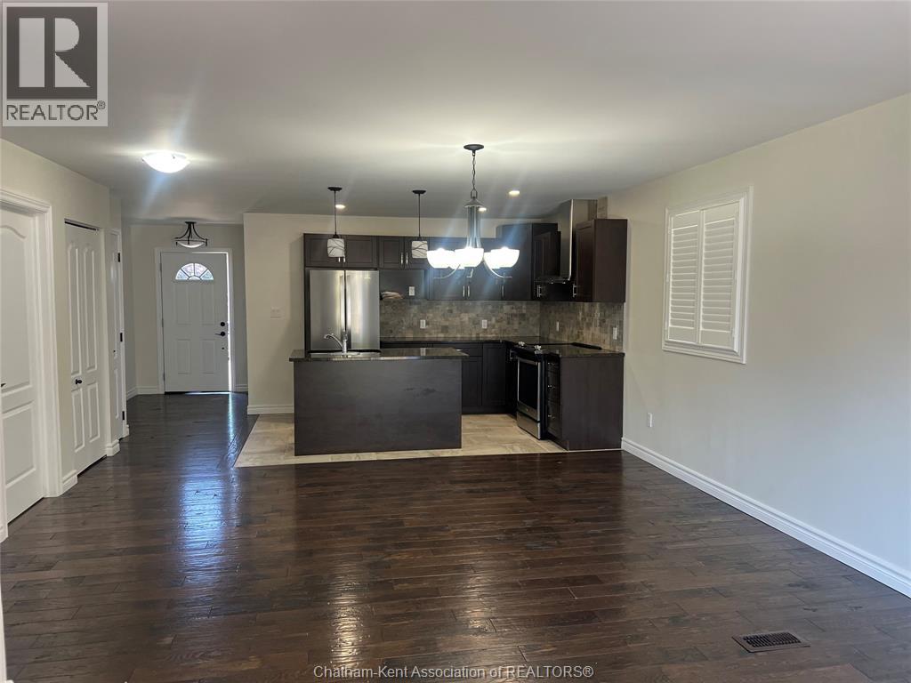 9 Notre Dame Street North, Pain Court, Ontario  N0P 1Z0 - Photo 3 - 26018994