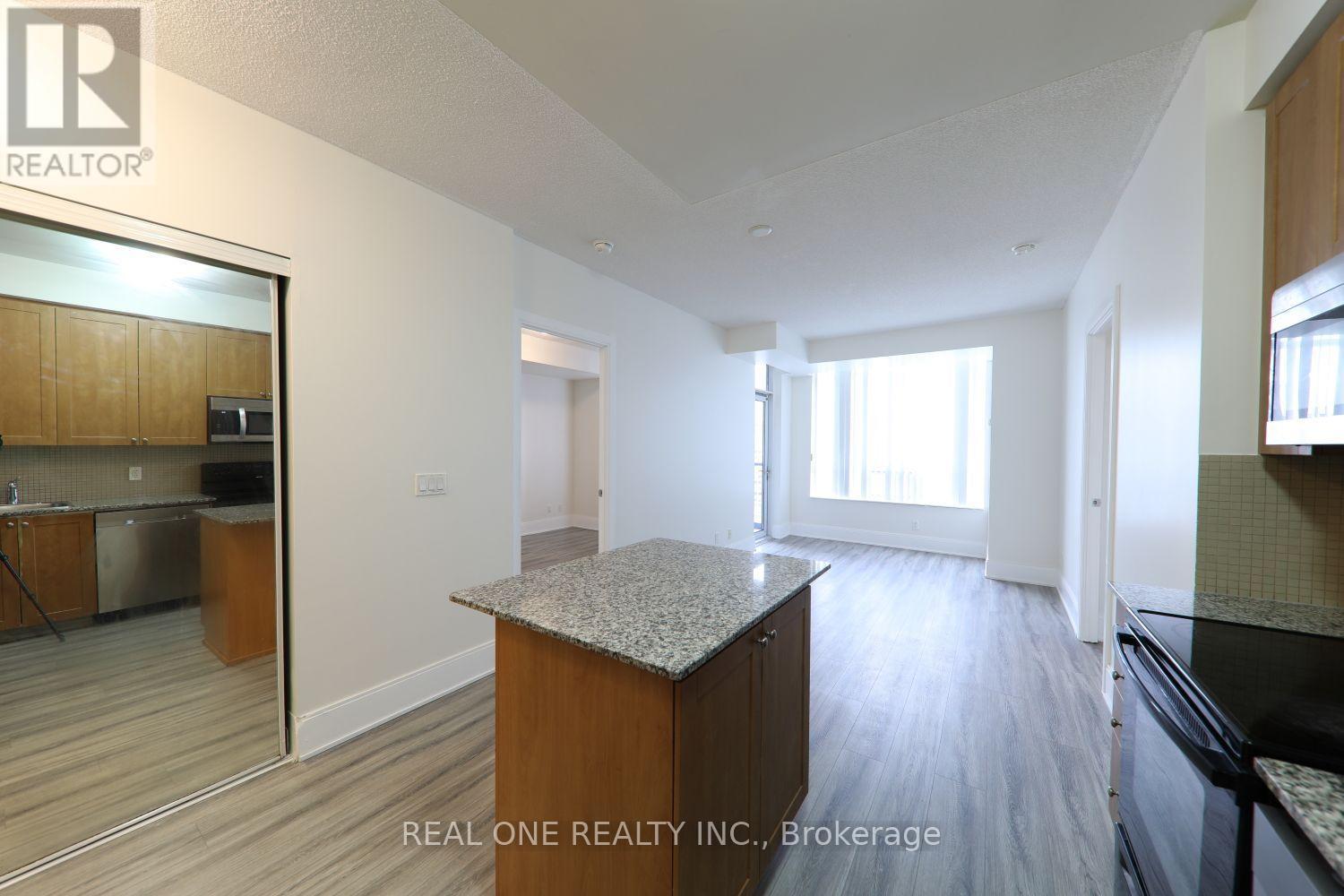 2708 - 330 Burnhamthorpe Road W, Mississauga, Ontario  L5B 0E1 - Photo 11 - W13704608
