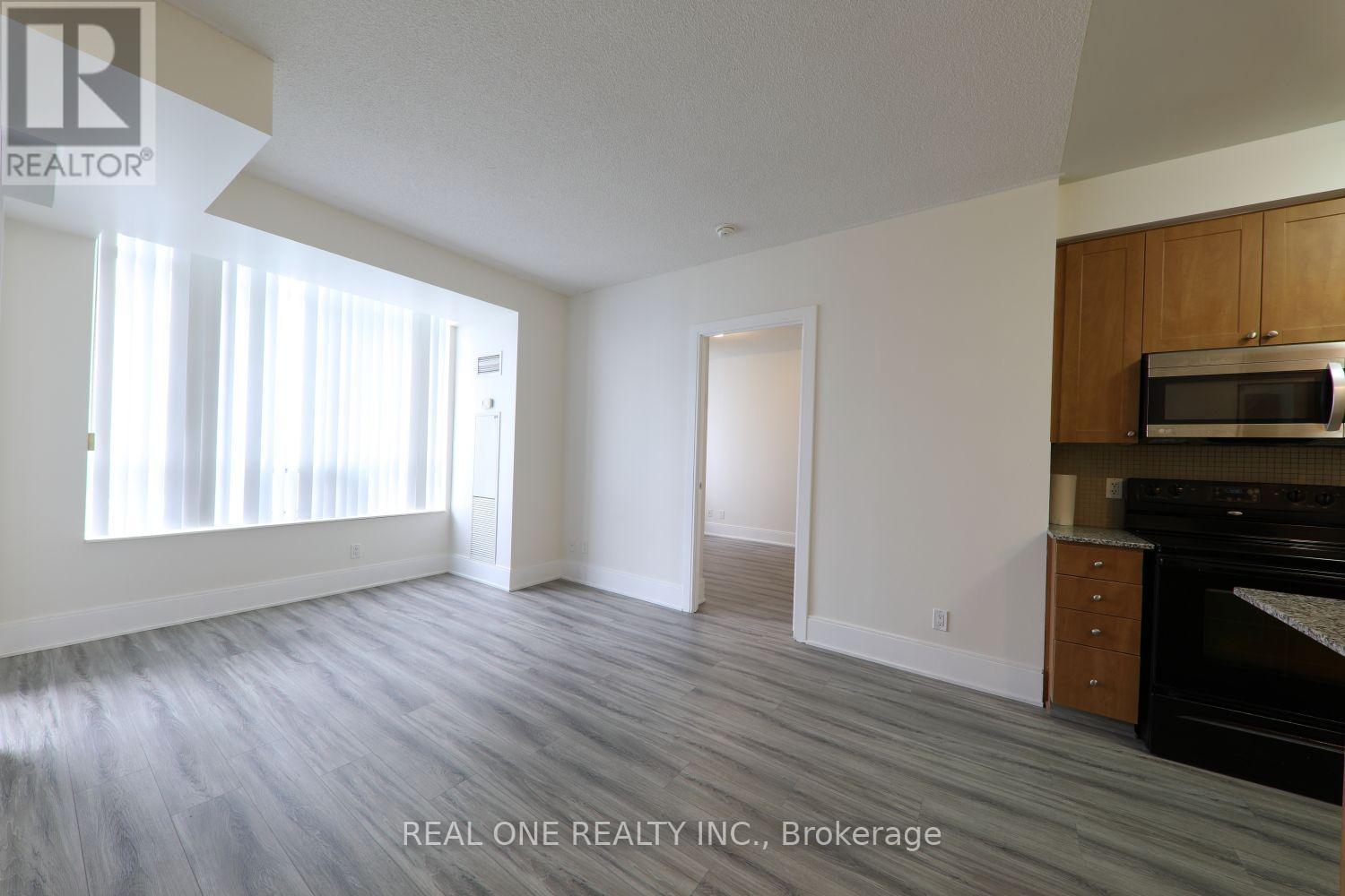 2708 - 330 Burnhamthorpe Road W, Mississauga, Ontario  L5B 0E1 - Photo 17 - W13704608