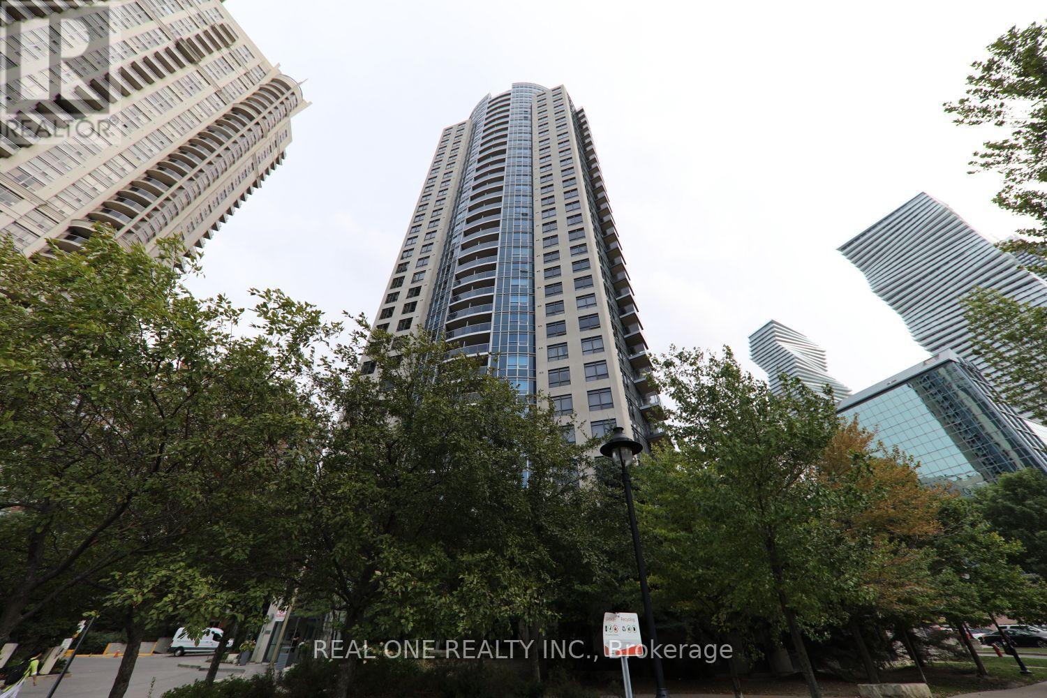 2708 - 330 Burnhamthorpe Road W, Mississauga, Ontario  L5B 0E1 - Photo 2 - W13704608