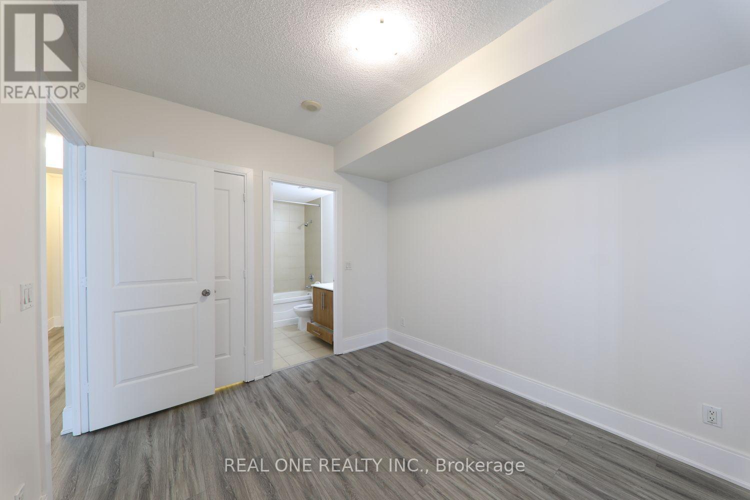 2708 - 330 Burnhamthorpe Road W, Mississauga, Ontario  L5B 0E1 - Photo 29 - W13704608