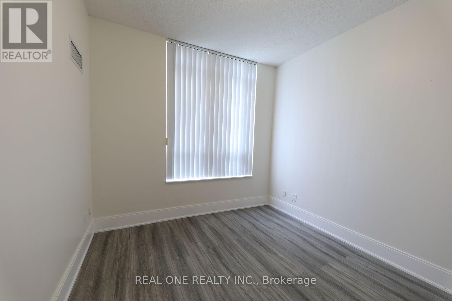 2708 - 330 Burnhamthorpe Road W, Mississauga, Ontario  L5B 0E1 - Photo 44 - W13704608