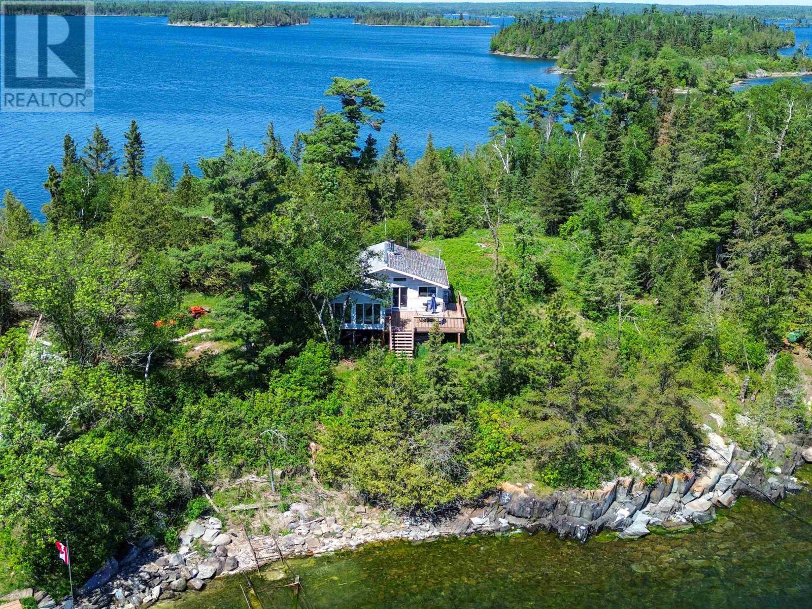 Jo176 Shoal Lake, Lake Of The Woods, W Of Kenora, Ontario  P0X 1E0 - Photo 35 - TB2601013