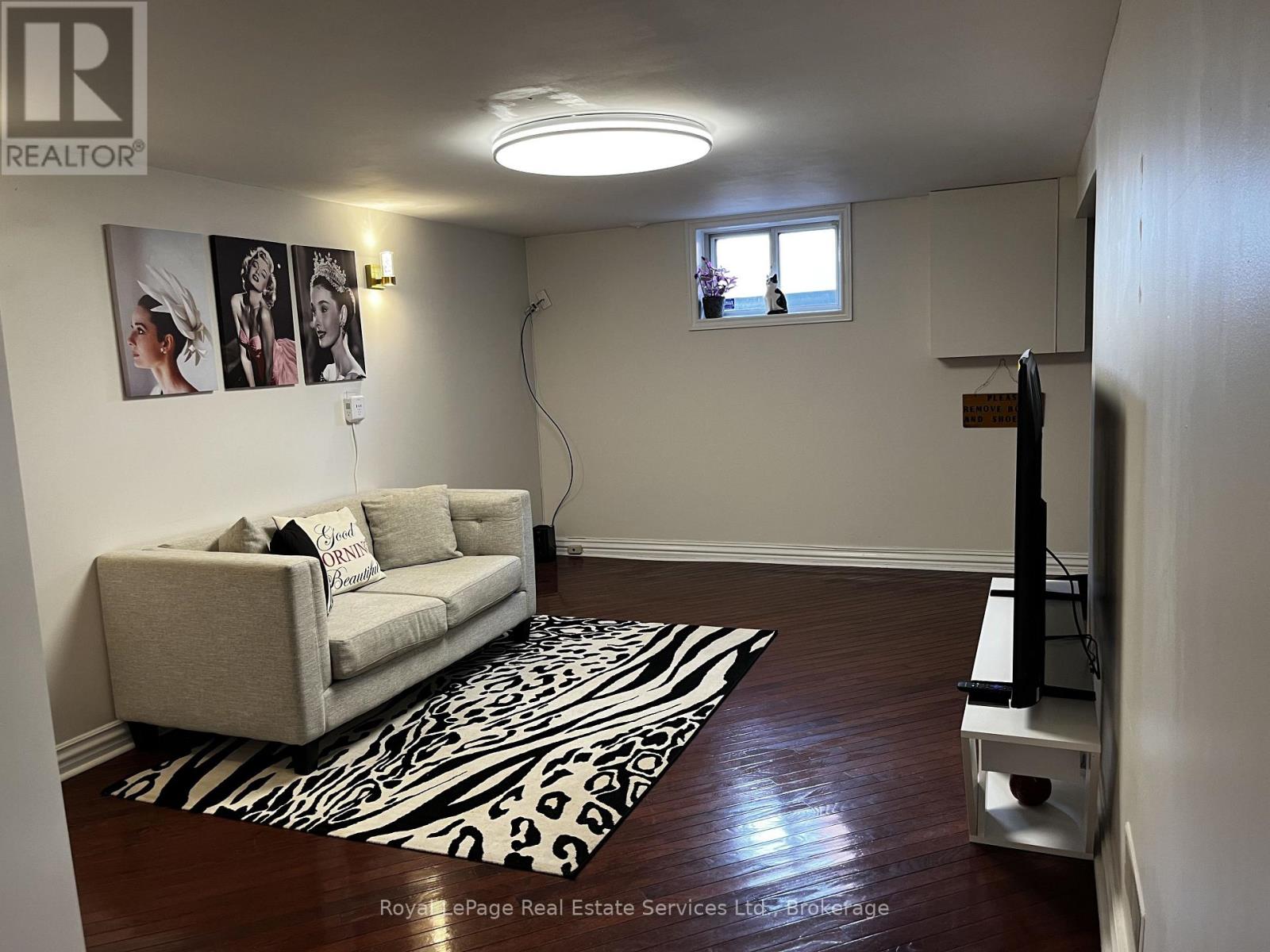 Lower Unit - 197 Broadway Street, Mississauga, Ontario  L5M 1H8 - Photo 6 - W13704620
