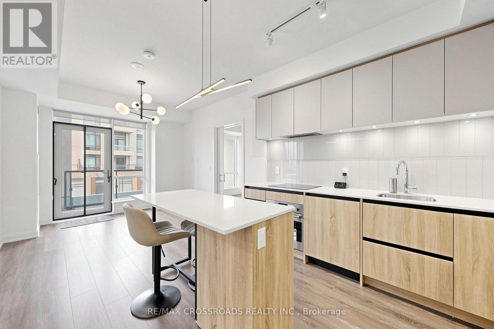 902 - 7950 Bathurst Street, Vaughan, Ontario  L4J 0L4 - Photo 8 - N13574548