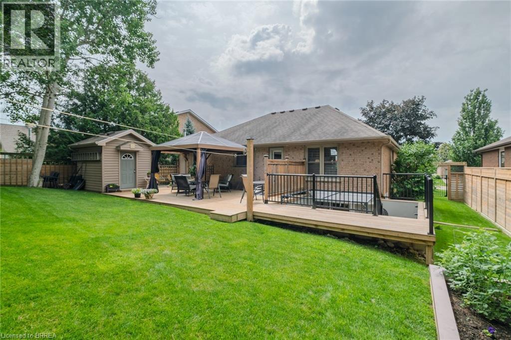 39 Russell Crescent, St. George, Ontario  N0E 1N0 - Photo 6 - 40843732