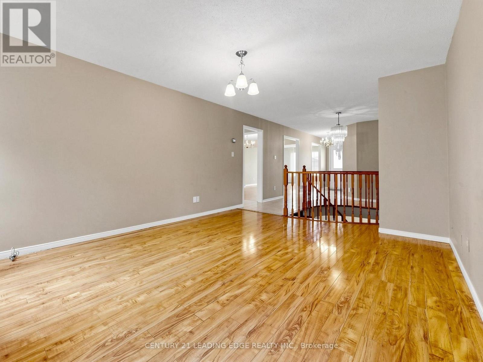 9 Coates Crescent, Richmond Hill, Ontario  L4E 2M3 - Photo 12 - N13704614