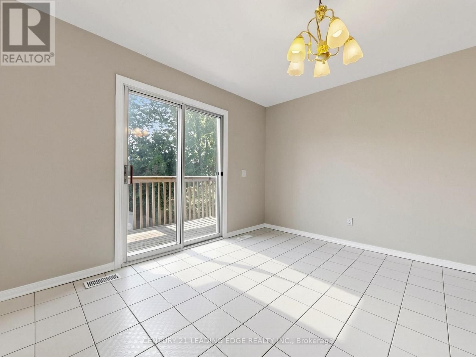 9 Coates Crescent, Richmond Hill, Ontario  L4E 2M3 - Photo 15 - N13704614