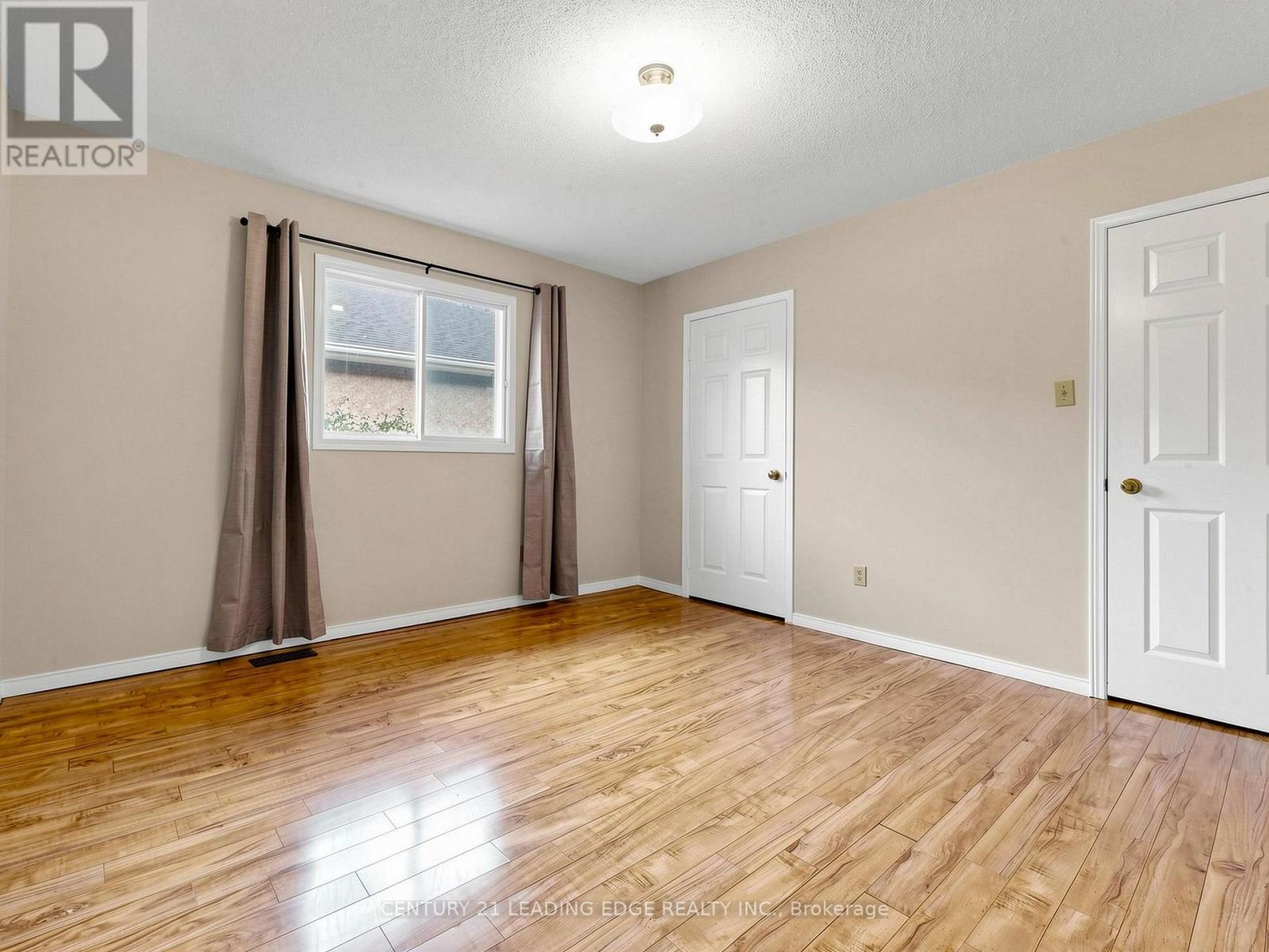 9 Coates Crescent, Richmond Hill, Ontario  L4E 2M3 - Photo 26 - N13704614