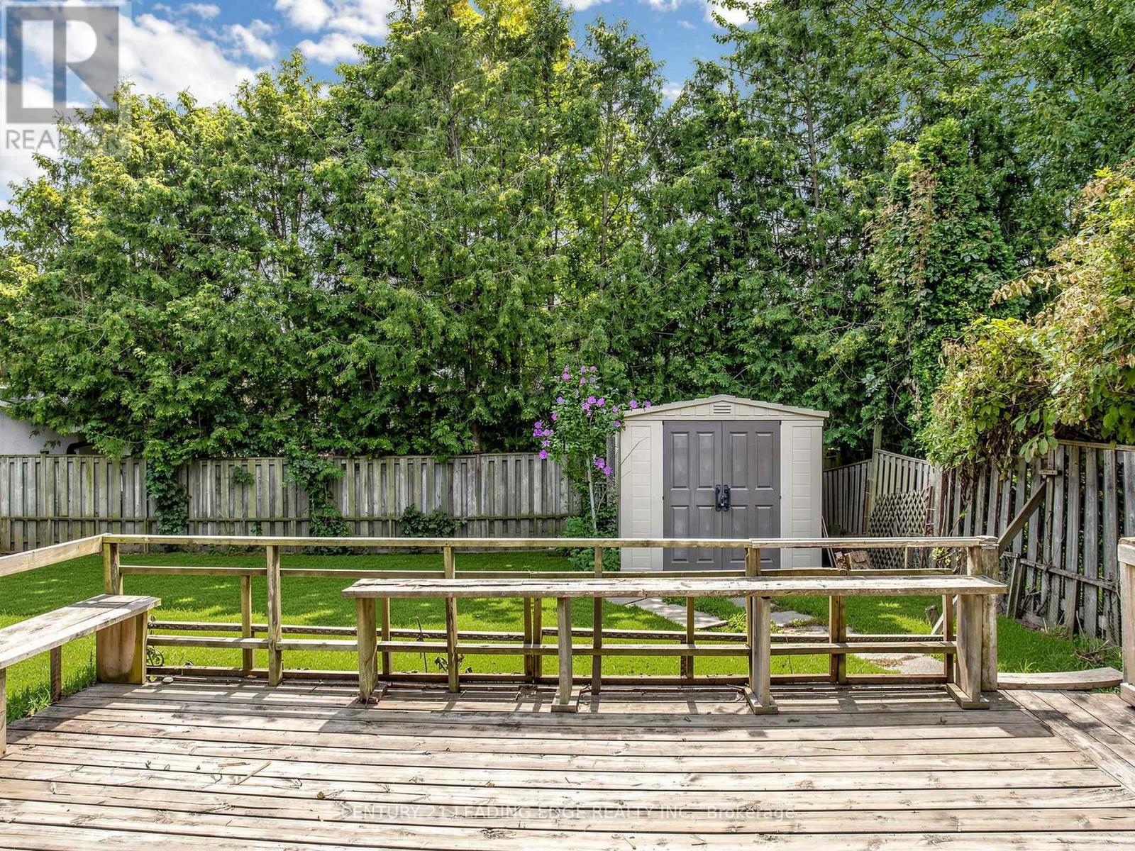 9 Coates Crescent, Richmond Hill, Ontario  L4E 2M3 - Photo 46 - N13704614